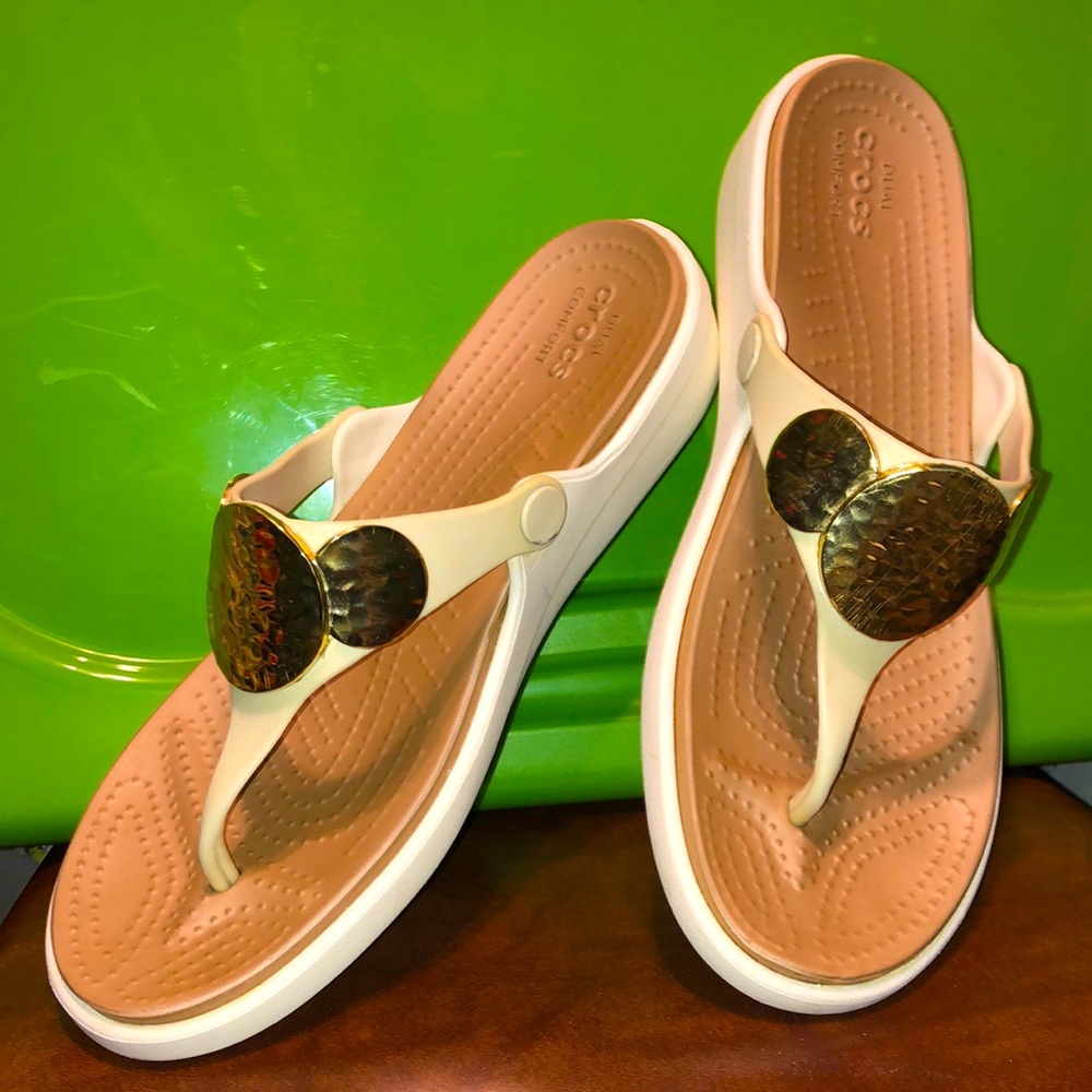 Crocs White Dual Comfort, Sanrah embellished wedge Ladies Size 10